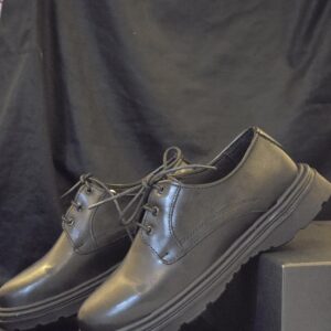 Derby shoes